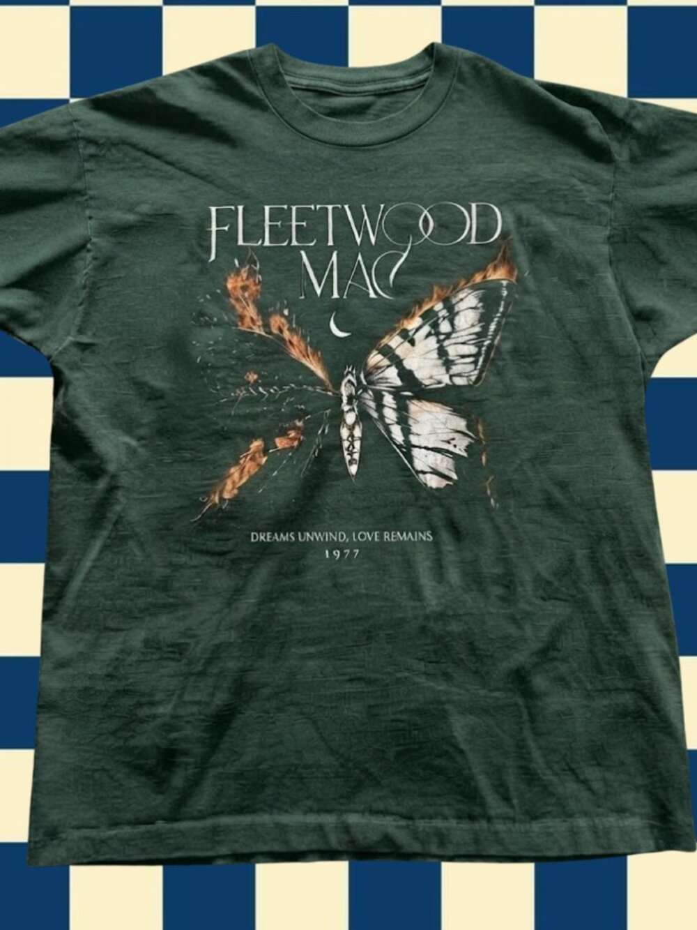 Gildan Forest Green Fleetwood Mac Graphic T-Shirt